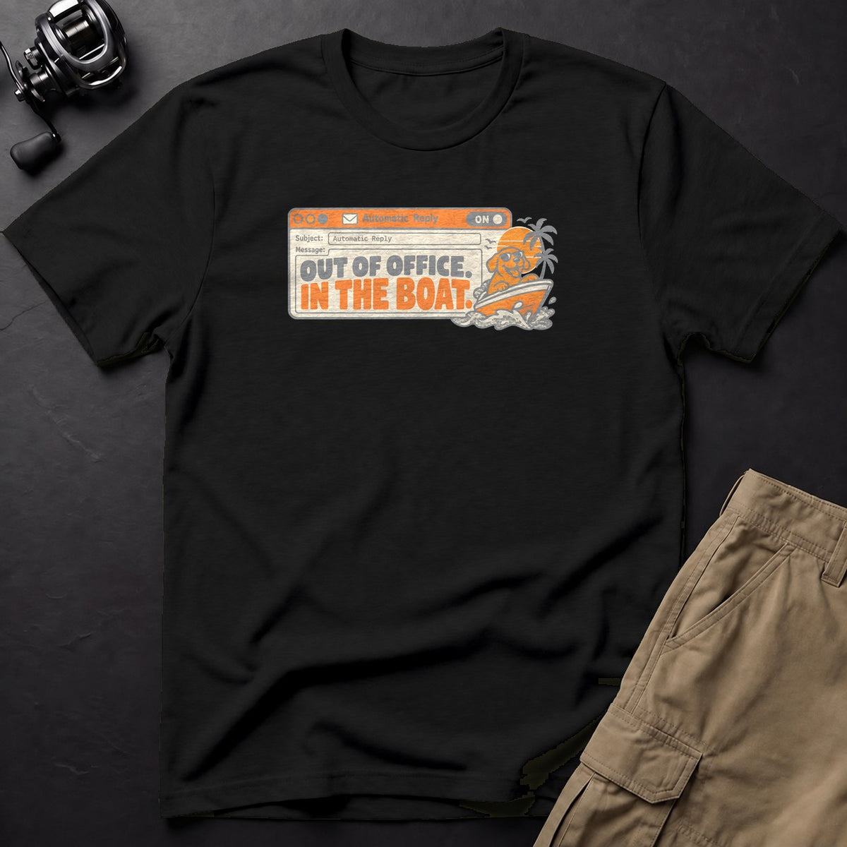 Out of Office. in the Boat. T-Shirt — Black