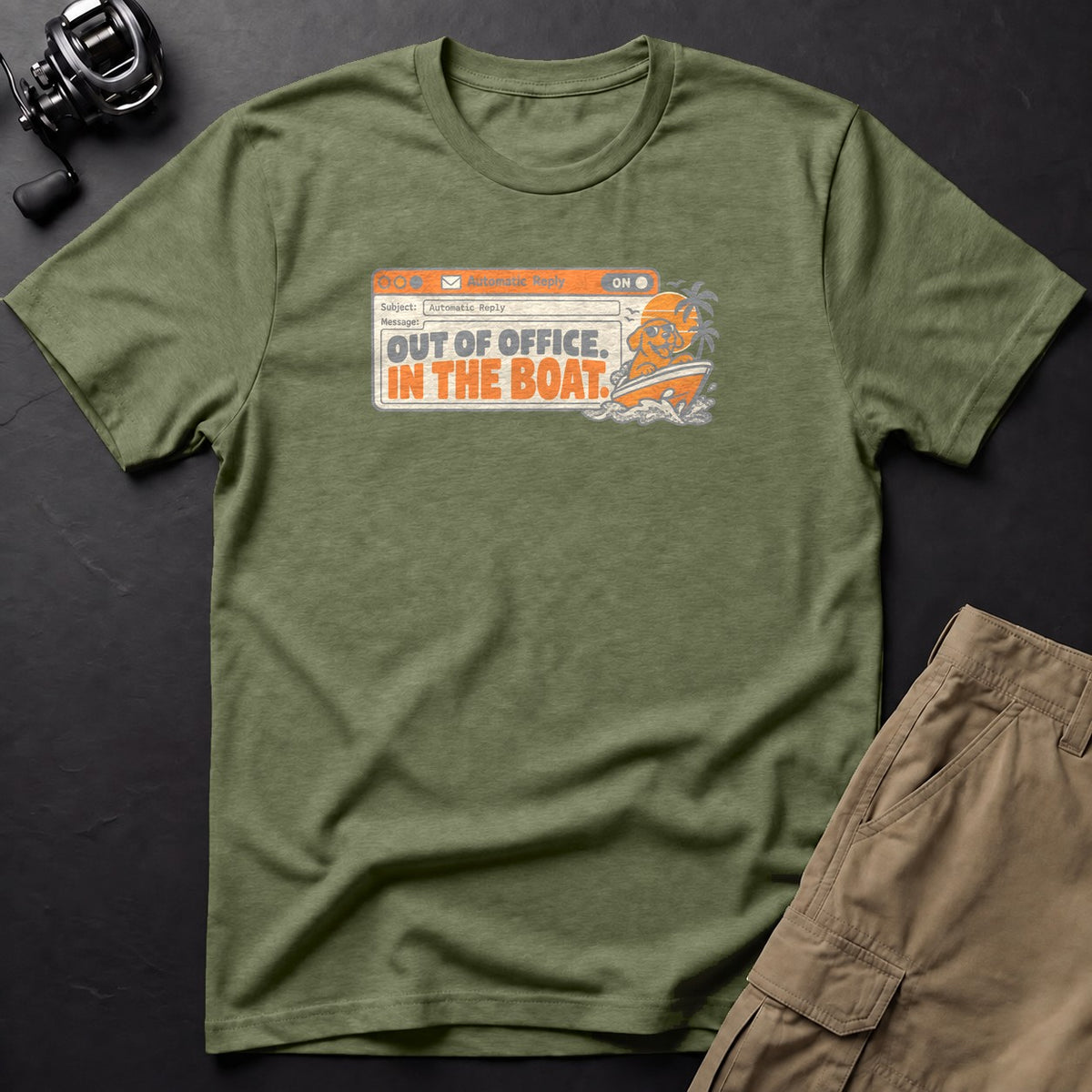 Out of Office. in the Boat. T-Shirt — Moss